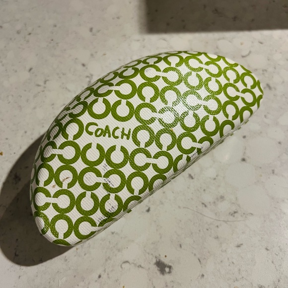 Black Women’s Coach Sunglasses - Picture 5 of 8